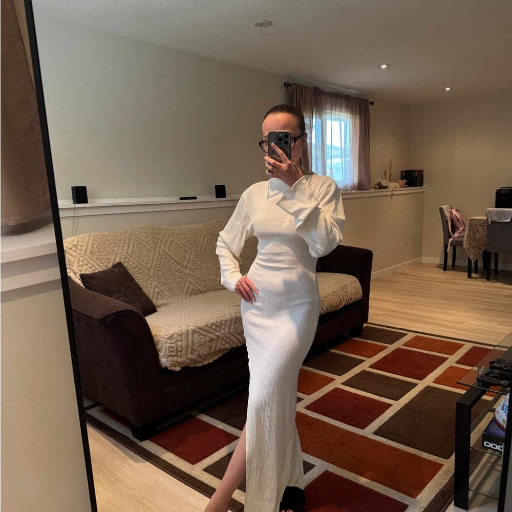 H&M Cream Ribbed High-Low Maxi Dress - Picture 2 of 2